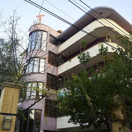 Hotel Deja 티라나 외부 사진